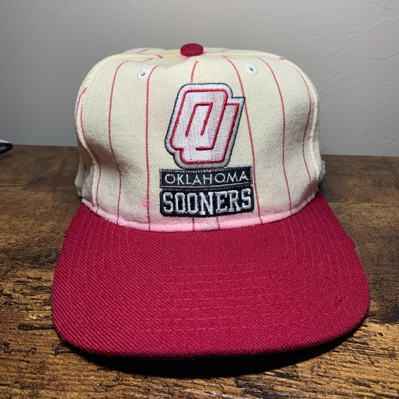Vintage Oklahoma Sooners Snapback Hat 